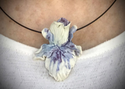 Flower Pendant | Iris